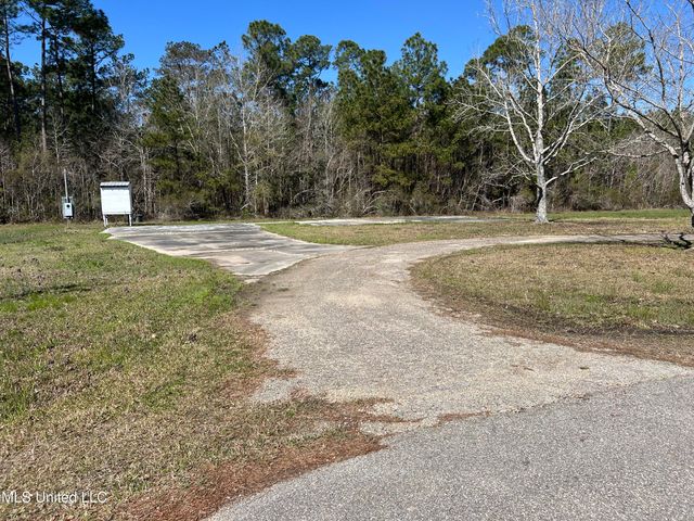 7062 Carlton France Road, Bay Saint Louis, MS 39520