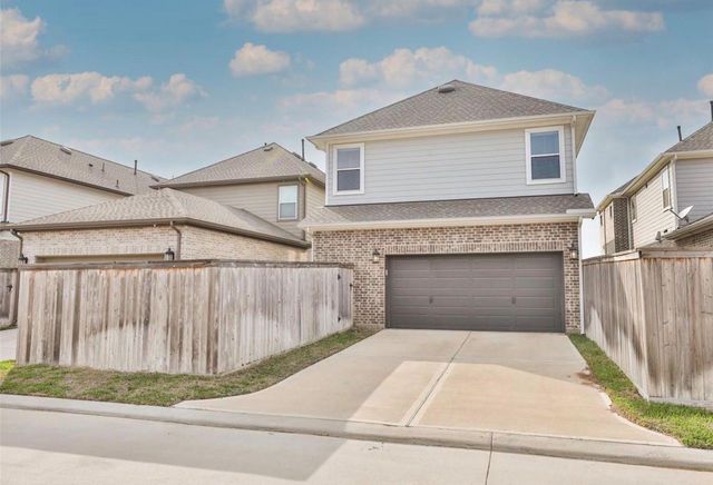 2206 Bridgeport Path Drive, Missouri City, TX 77459