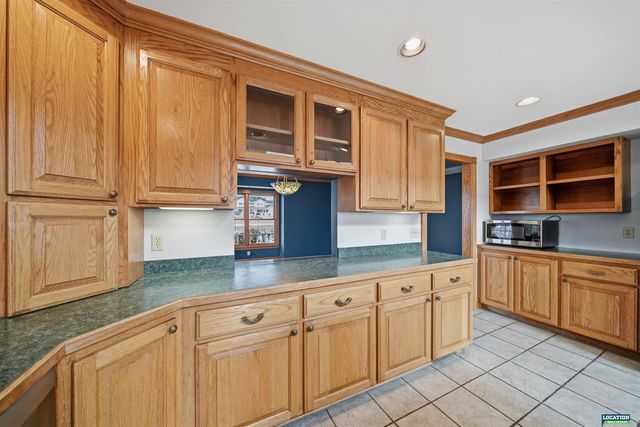 6500 Rocky Ridge Road, Lincoln, NE 68526