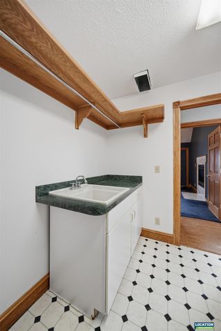 6500 Rocky Ridge Road, Lincoln, NE 68526