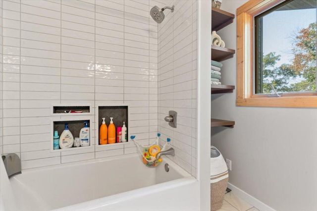 11423 Fawn Lake Road, Breezy Point, MN 56472