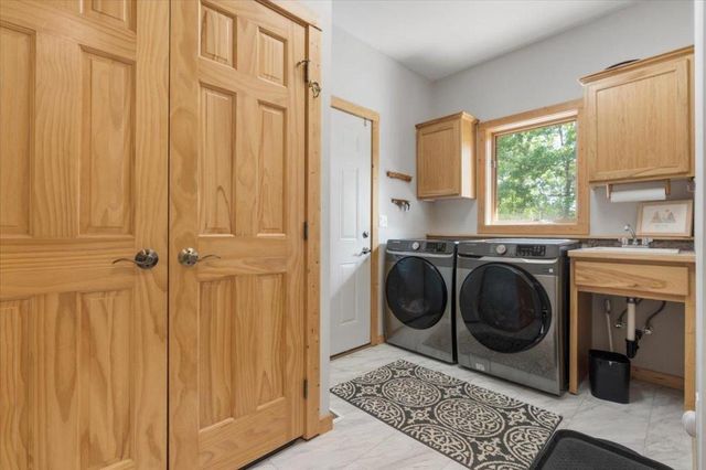 11423 Fawn Lake Road, Breezy Point, MN 56472