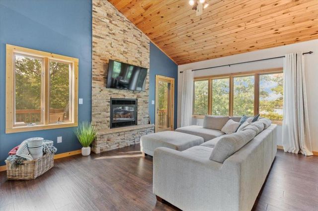 11423 Fawn Lake Road, Breezy Point, MN 56472