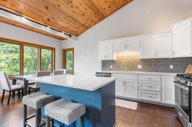 11423 Fawn Lake Road, Breezy Point, MN 56472