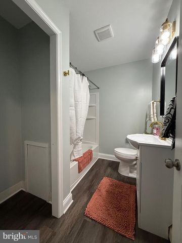 431 CEDAR ST, Lansdale, PA 19446