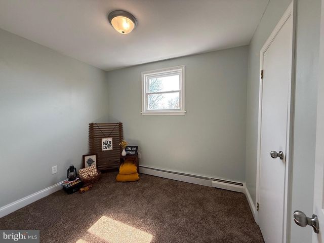 431 CEDAR ST, Lansdale, PA 19446