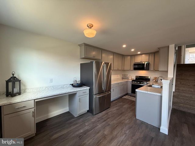 431 CEDAR ST, Lansdale, PA 19446