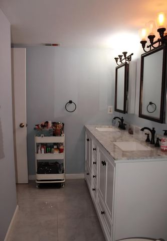 23378 Lyons Road 204, Boca Raton, FL 33428