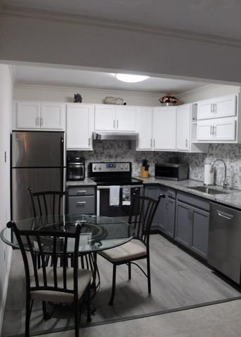 23378 Lyons Road 204, Boca Raton, FL 33428