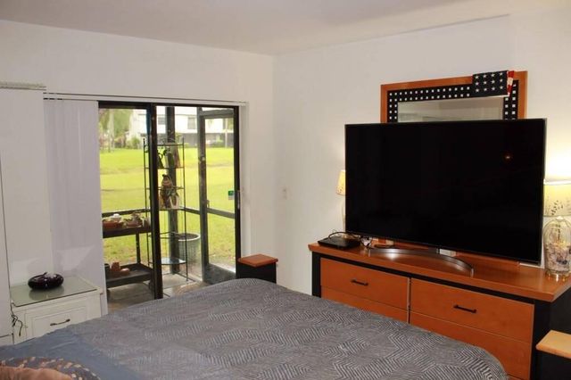 23378 Lyons Road 204, Boca Raton, FL 33428