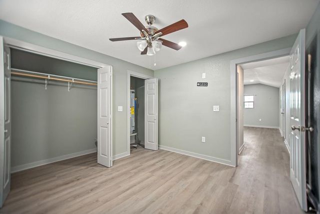 68 Piranha, Palacios, TX 77465