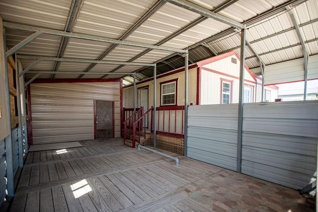 68 Piranha, Palacios, TX 77465