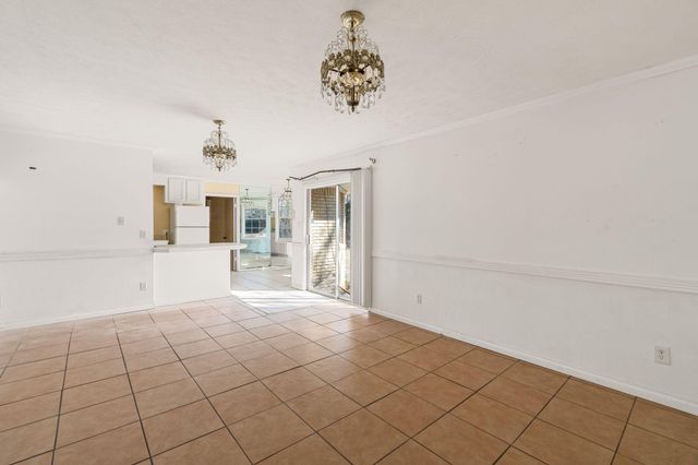 180 Ralston Rd., Hattiesburg, MS 39401