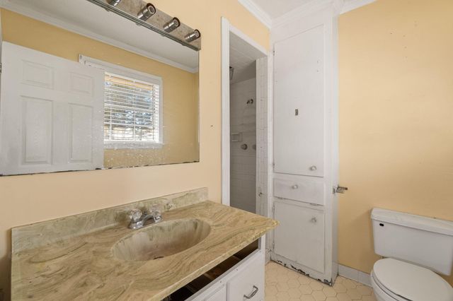 180 Ralston Rd., Hattiesburg, MS 39401