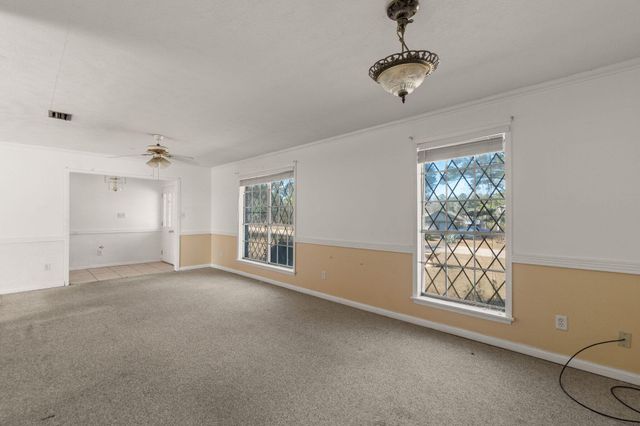 180 Ralston Rd., Hattiesburg, MS 39401