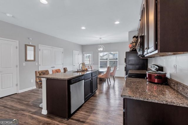 6036 Oakley Road, Union City, GA 30291