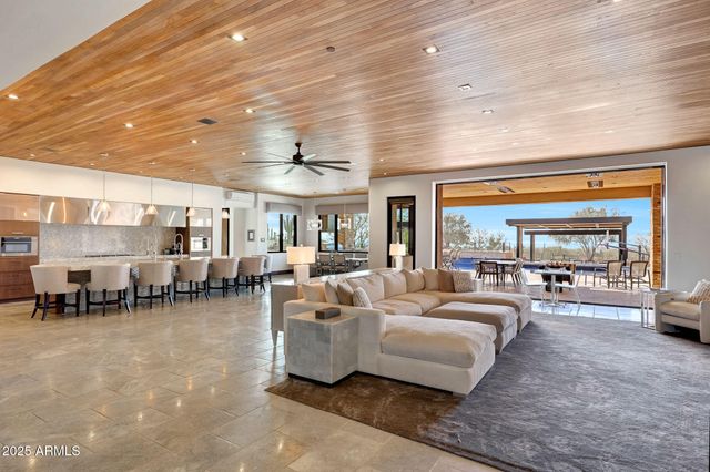 24258 N 91ST Street, Scottsdale, AZ 85255