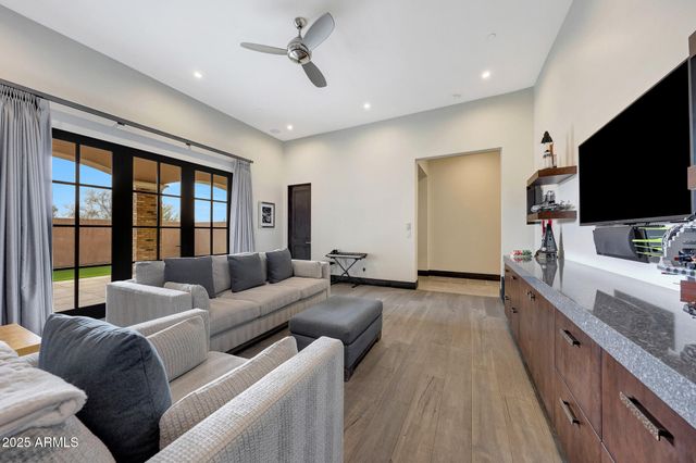 24258 N 91ST Street, Scottsdale, AZ 85255