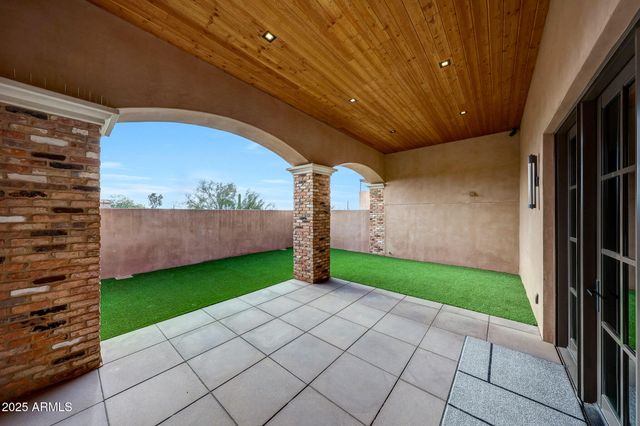 24258 N 91ST Street, Scottsdale, AZ 85255
