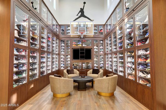 24258 N 91ST Street, Scottsdale, AZ 85255