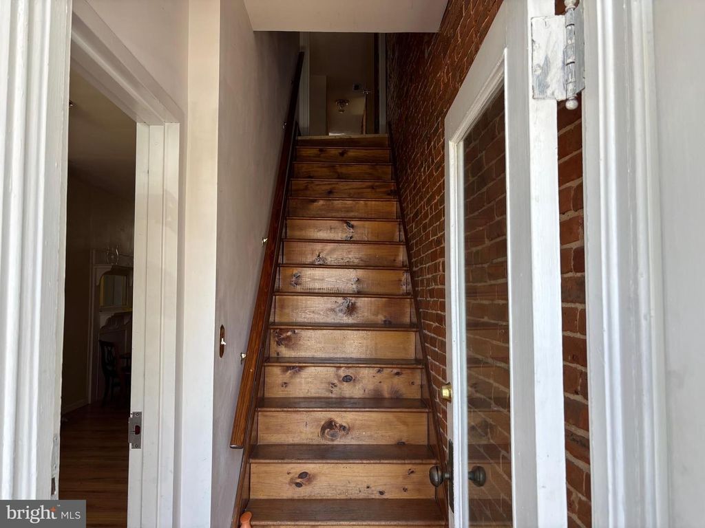 Image 11 of property listing at 1305 LIGHT ST, Baltimore, MD 21230