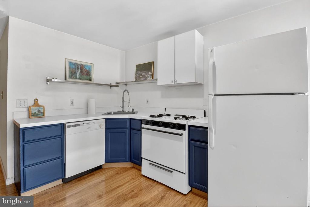 Image 16 of property listing at 1305 LIGHT ST, Baltimore, MD 21230