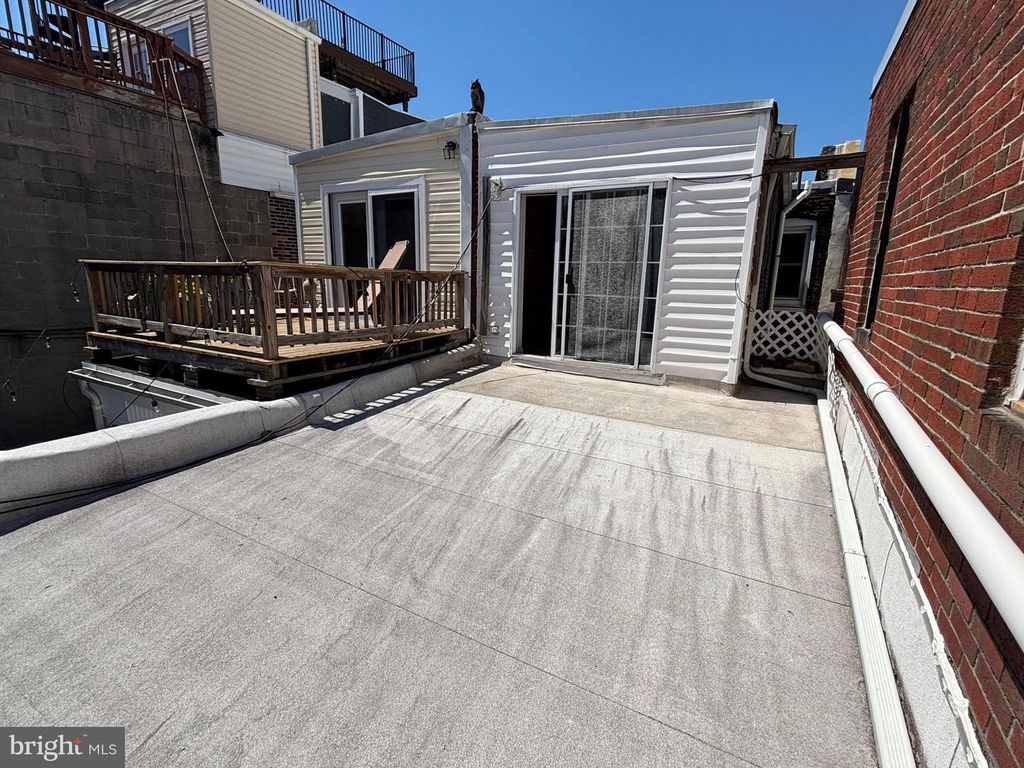 Image 24 of property listing at 1305 LIGHT ST, Baltimore, MD 21230