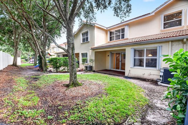 7662 Spatterdock Drive, Boynton Beach, FL 33437
