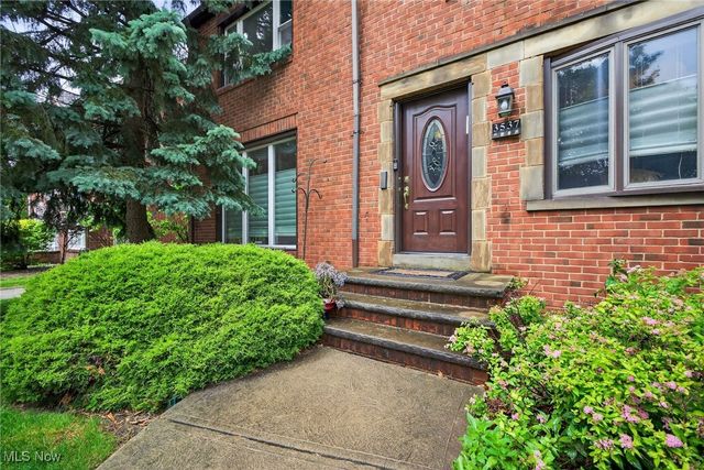3537 Shannon Road, Cleveland Heights, OH 44118