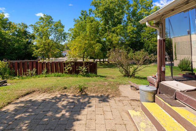 3011 Riverview Drive, Kalamazoo City, MI 49004