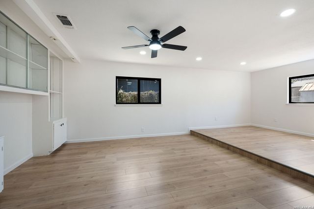 10911 Putman Farm, San Antonio, TX 78230