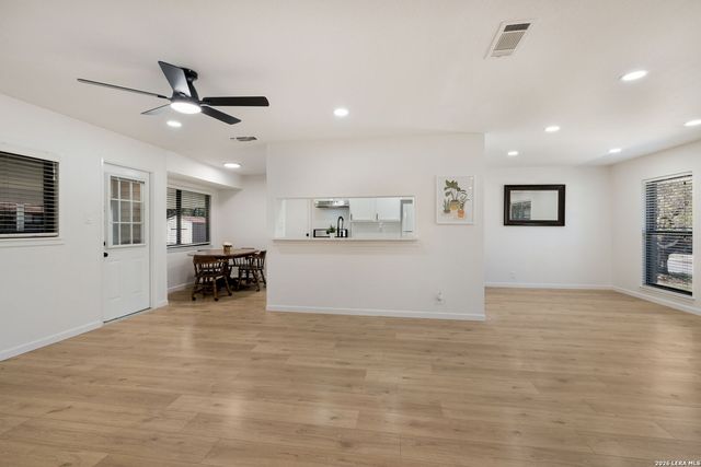 10911 Putman Farm, San Antonio, TX 78230