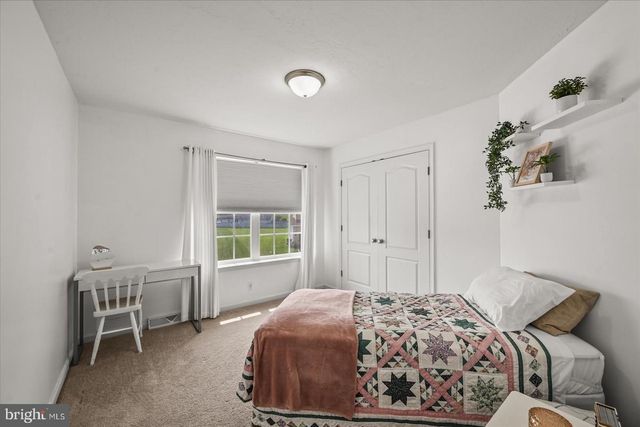 224 FRIENDLY DR, Hanover, PA 17331