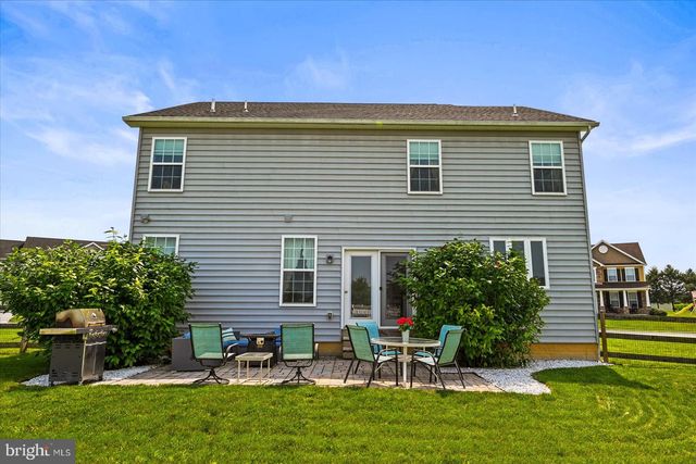 224 FRIENDLY DR, Hanover, PA 17331