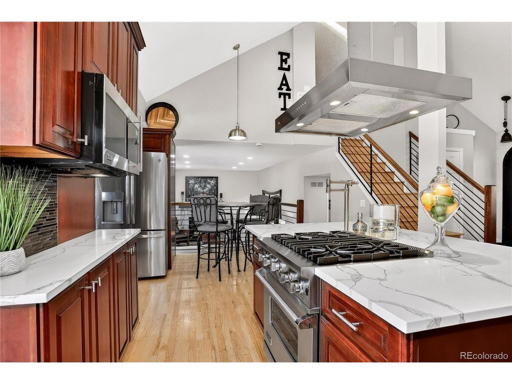 9908 Hoyt Way, Broomfield, CO 80021