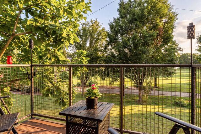318 Van Buren St, Nashville, TN 37208