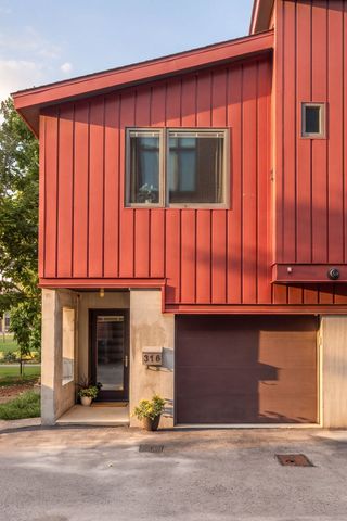 318 Van Buren St, Nashville, TN 37208