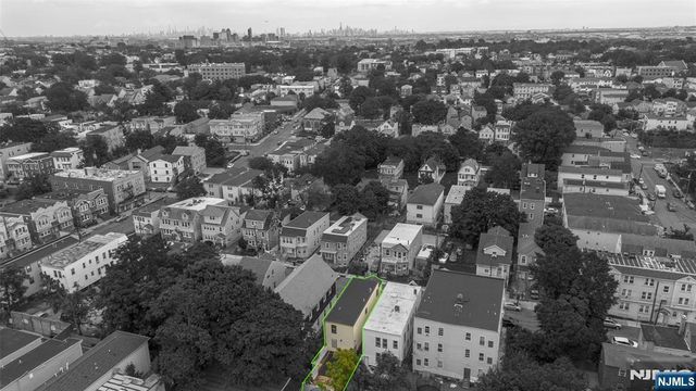 303 Ellis Avenue, Irvington, NJ 07111