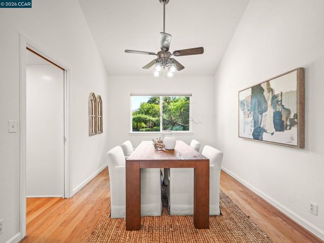 32 Atchinson Stage Court, Clayton, CA 94517