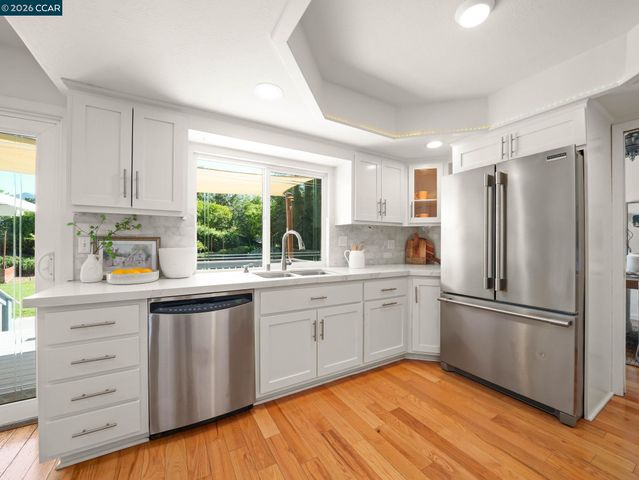 32 Atchinson Stage Court, Clayton, CA 94517