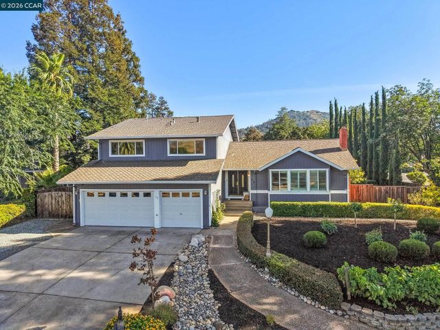 32 Atchinson Stage Court, Clayton, CA 94517