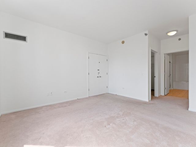 330 N Jefferson Street 1704, Chicago, IL 60661