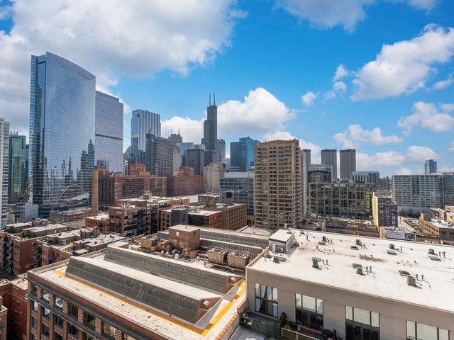 330 N Jefferson Street 1704, Chicago, IL 60661