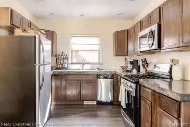 1914 Edison Street, Detroit, MI 48206