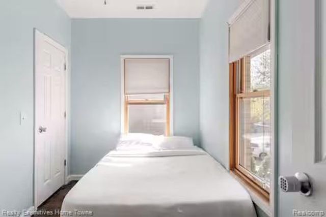 1914 Edison Street, Detroit, MI 48206