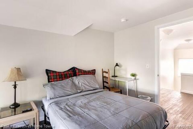 1914 Edison Street, Detroit, MI 48206