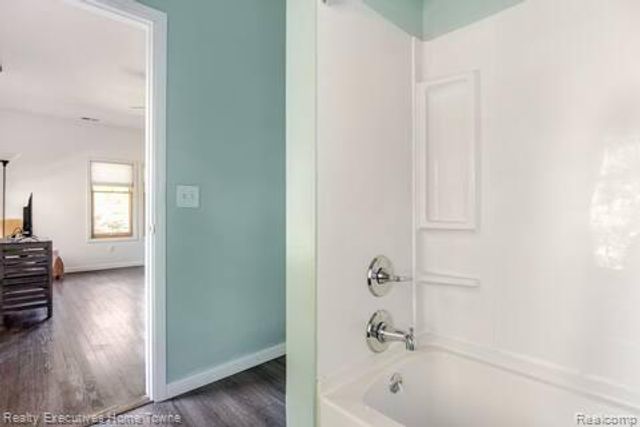 1914 Edison Street, Detroit, MI 48206