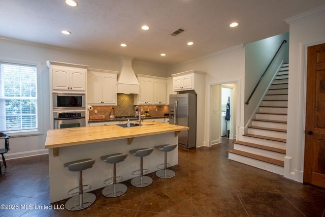 109 Brisage Drive, Madison, MS 39110
