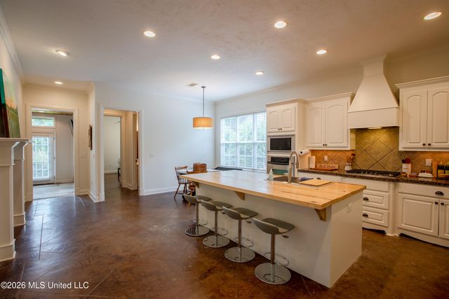 109 Brisage Drive, Madison, MS 39110