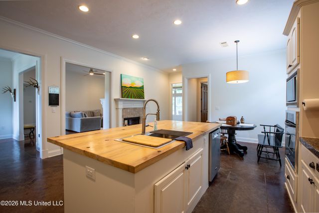 109 Brisage Drive, Madison, MS 39110